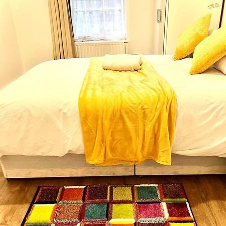 לונדון Shadwell Holiday Rooms מראה חיצוני תמונה