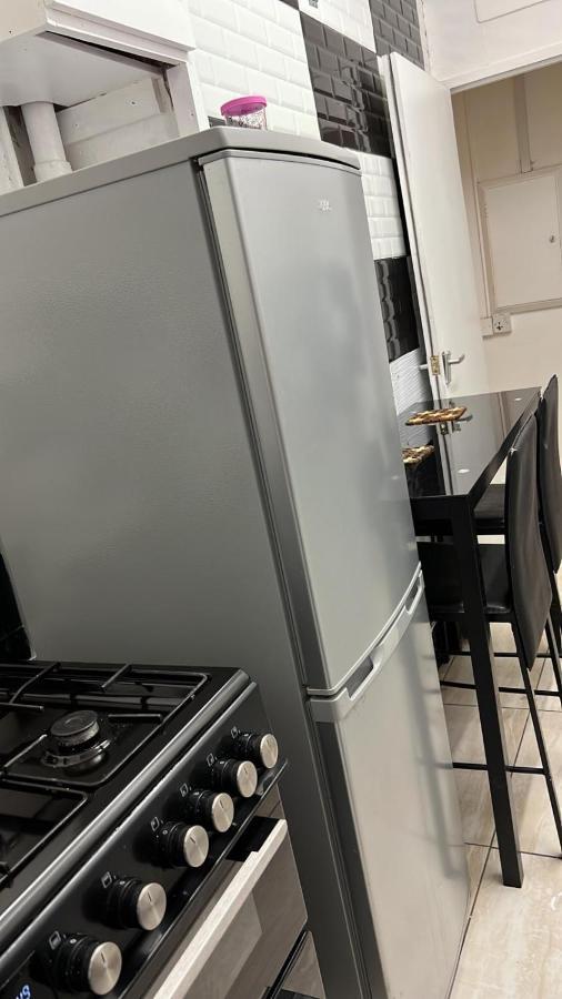 לונדון Shadwell Holiday Rooms מראה חיצוני תמונה