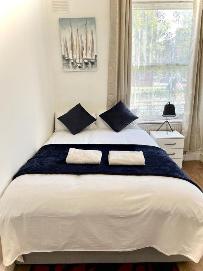 לונדון Shadwell Holiday Rooms מראה חיצוני תמונה